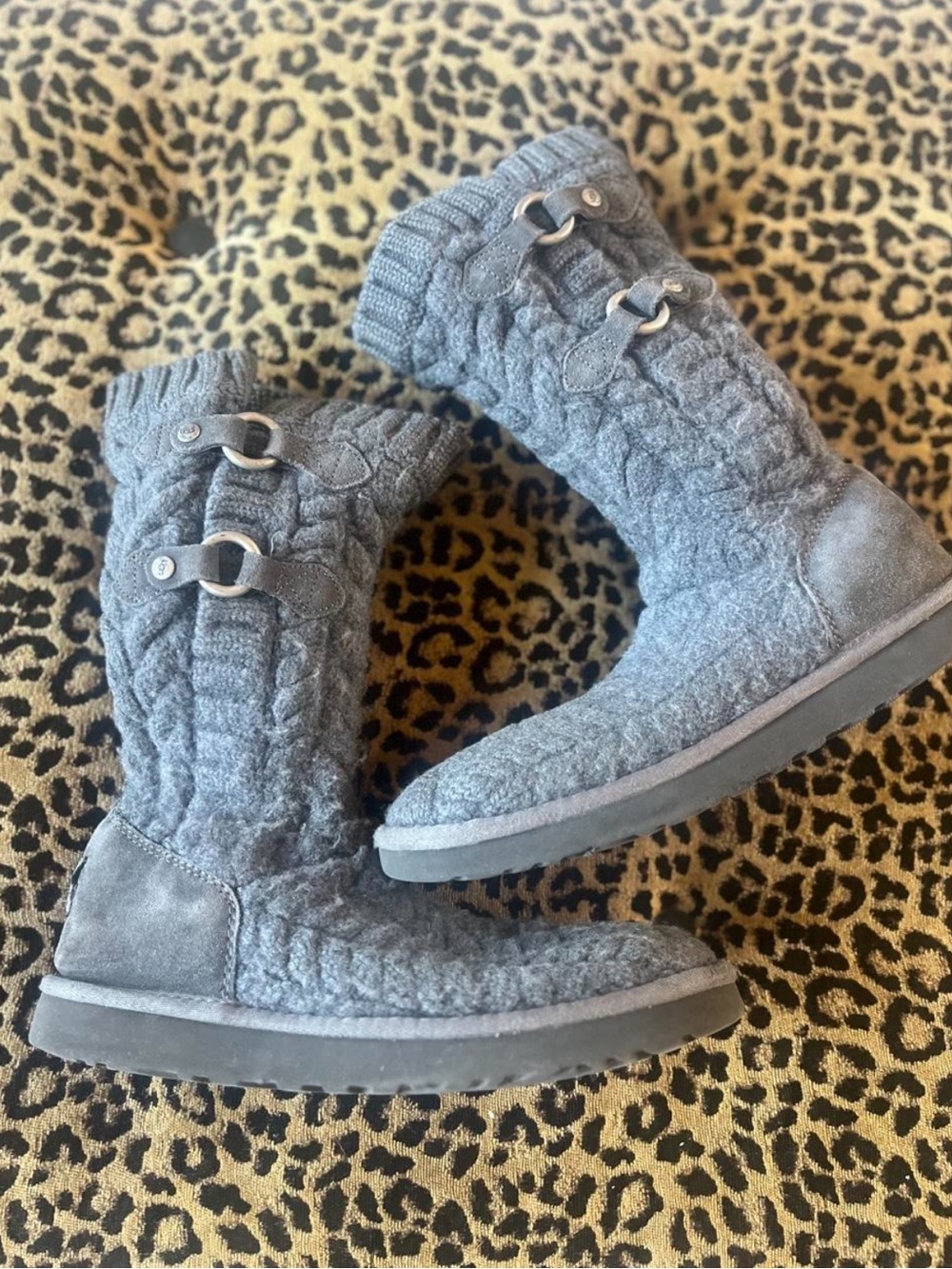 Gray Ugg Tularosa Cable Knit Sweater Boots SZ 10
